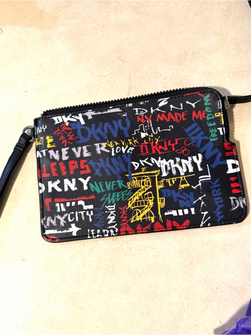 NWOT DKNY Black Multicolor Graffiti Wristlet Pouch